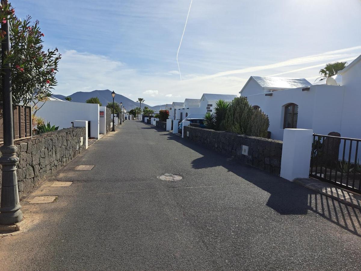 Villa De La Paz Playa Blanca  Bagian luar foto