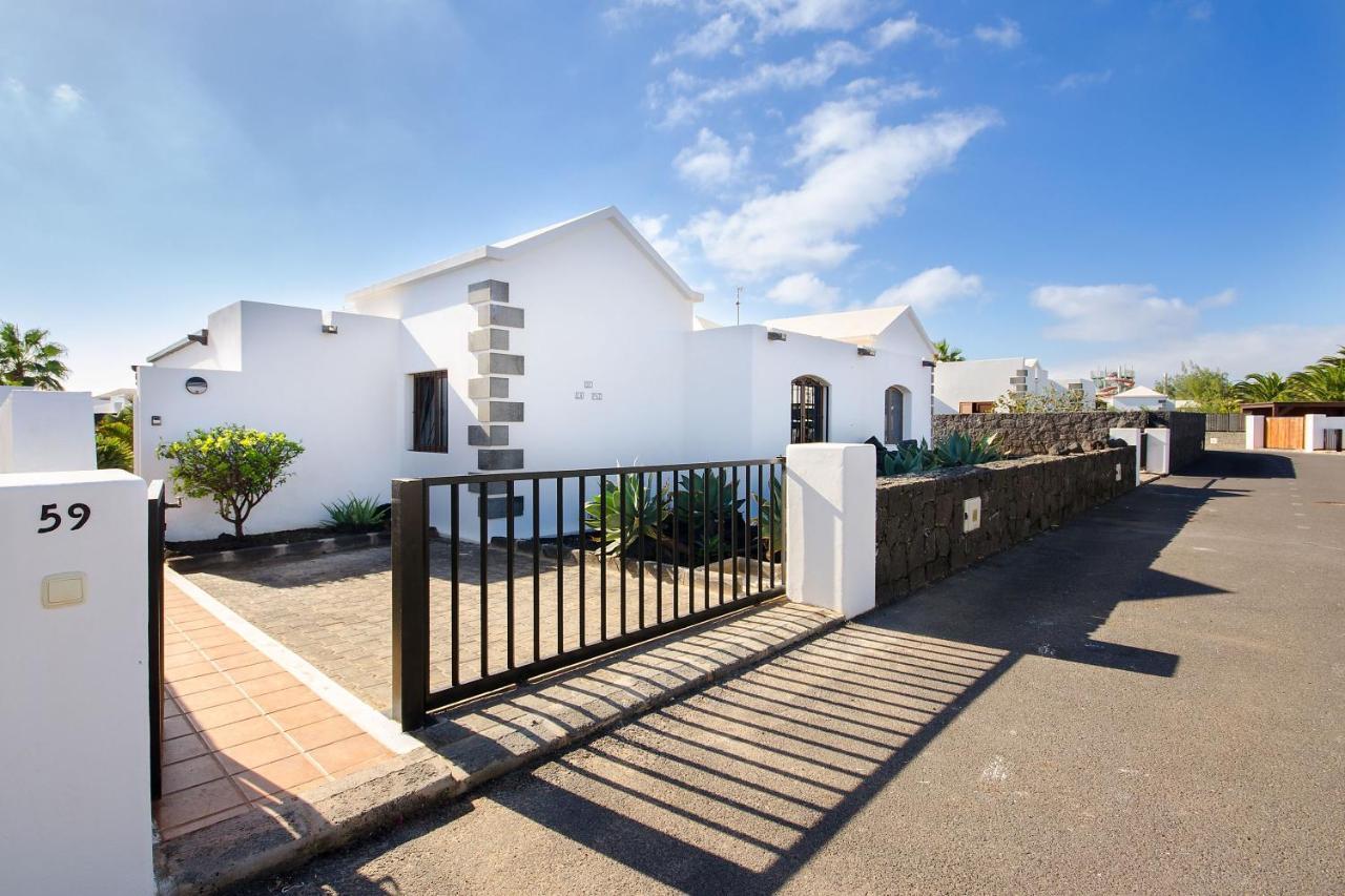 Villa De La Paz Playa Blanca  Bagian luar foto